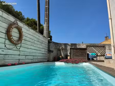 carcassonne  maison 169 m2   jardin  garage   piscine