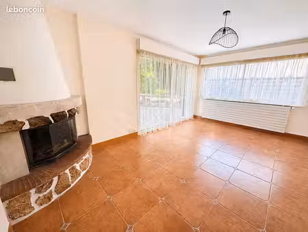 bureaux 25 m² brunoy