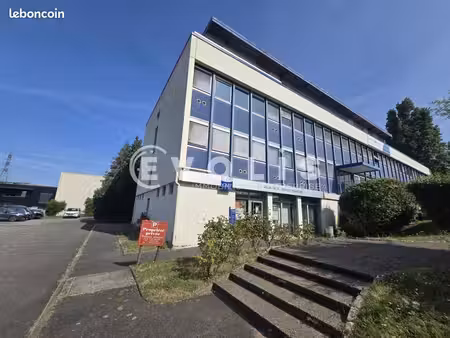 bureau 168 m²