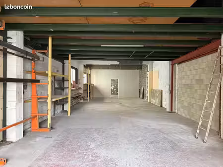 entrepôt 180 m² morangis