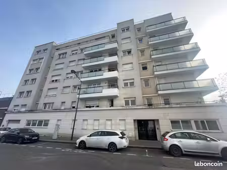appartement 4 pièces 83 m²