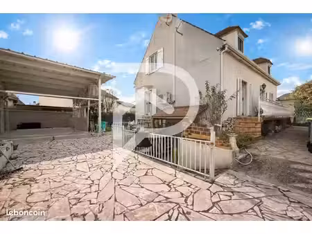 maison 7 pièces 134 m²