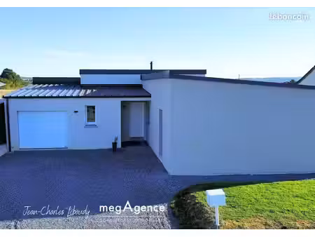 propriété 5 pièces 109 m²
