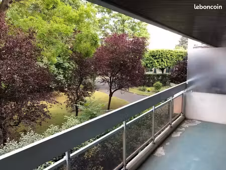 appartement f3/f4 84m2 + parking