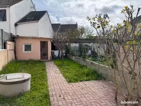 maison 3 pièces 55 m²
