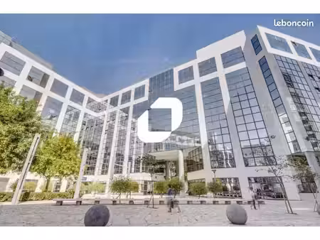 bureaux 713 m²