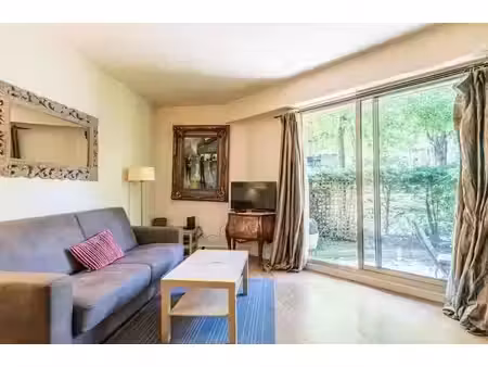location meublée appartement 2 pièces 42 m² à paris 17ème (75017)  1 800 €