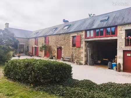 propriété 7 pièces 253 m²