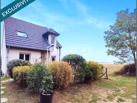 maison individuelle récente avec jardin