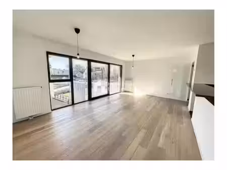 appartement à louer à koningin astridlaan 278 kraainem (vbe68236)