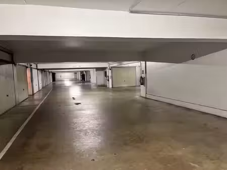 à vendre – garage box