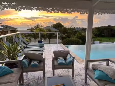 vente de particulier à particulier: pointe faula  villa créole t5 avec piscine et fort pot