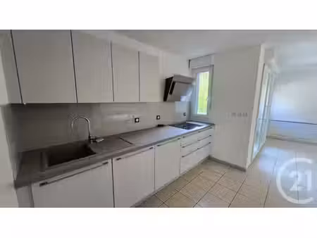 appartement f3 à vendre - 3 pièces - 67 41 m2 - pont ste maxence - 60 - picardie