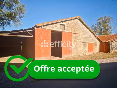 maison 1 pièce - 500 m²