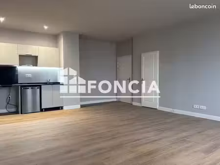 appartement 40m² à louer 490 - saintes 17100