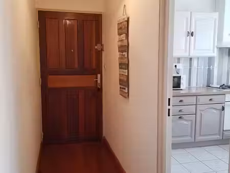 location f3/4 meublé de 82m² - ste clotilde