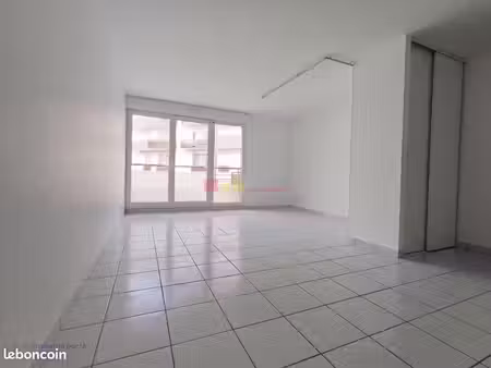appartement 1 pièce 35 m²