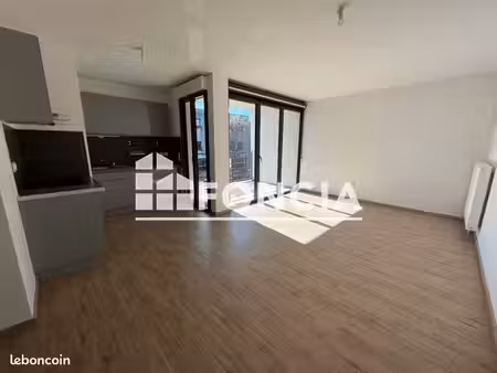 appartement 3 pièces 61.47m² à louer 820 - tours 37100