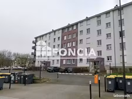 stationnement à louer 40 - saint jacques de la lande 35136