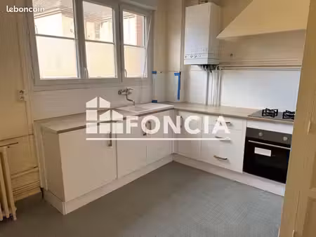 appartement 3 pièces 75.87m² à louer 590 - gien 45500