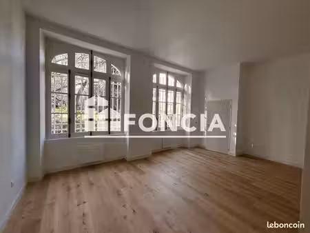 appartement 3 pièces 57.53m² à louer 705 - laval 53000