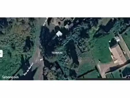 avterrain 1600m carré