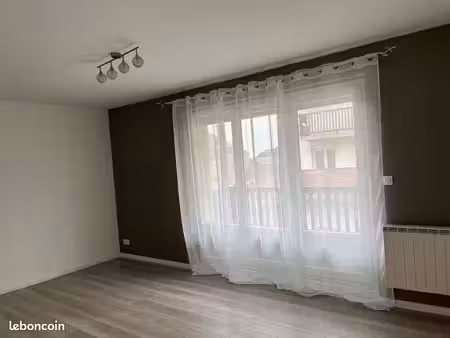 a vendre studio 29m2 à conches en ouche