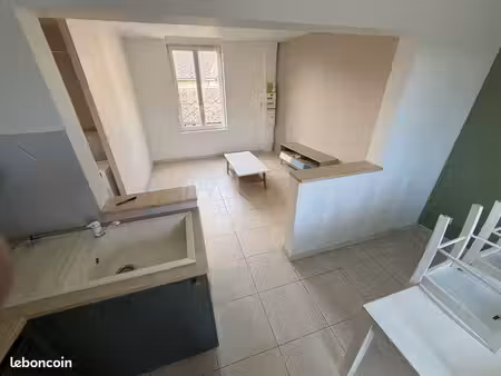f3 centre ville meuble