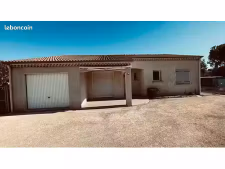 maison individuelle proche commerce