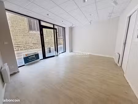 local commercial 32 m²