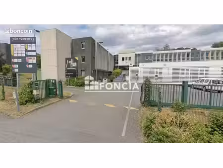 professional_premise
