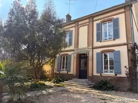 maison louviers