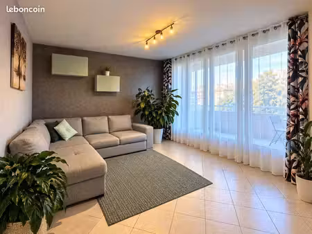 t3 78 m² avec grande terrasse + parking – romans-sur-isère