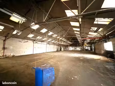 a vendre   saint-marcel ( 27950 )   locaux d'activités 1830 m2