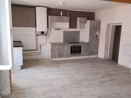 appartement p3 avec grand garage
