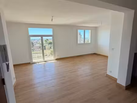 appartement t3 rénové à neuf