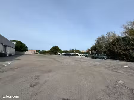 terrain 1 100 m² ales