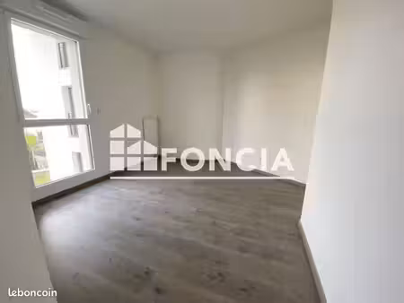 appartement 3 pièces 62.15m² à louer 763 - tours 37100