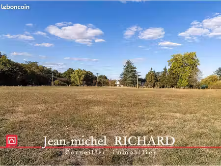 terrain 2 271 m² chabris