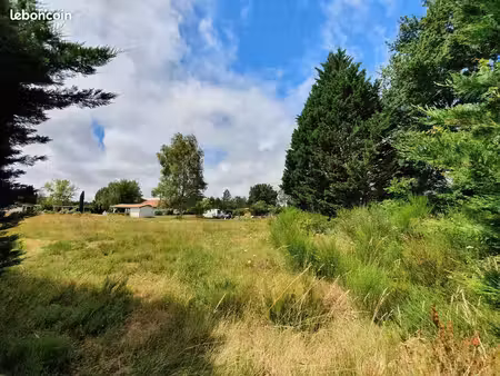 terrain à bâtir de 432 m² à castelnau-de-medoc (33)