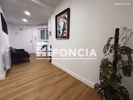 local commercial 13.1m² à louer 580 - tours 37000