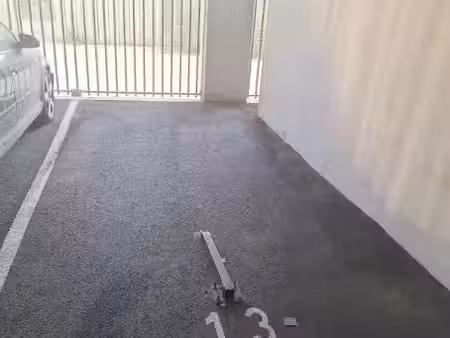 location parking à bordeaux (33000)  150 €
