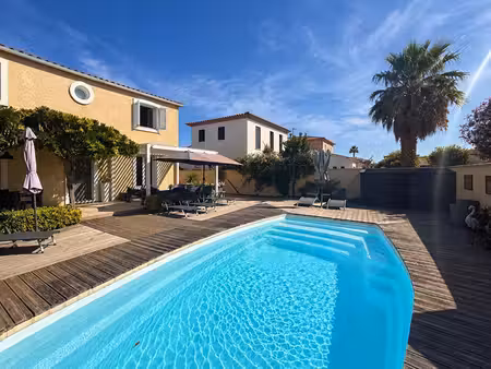 à vendre maison au grau du roi avec piscine