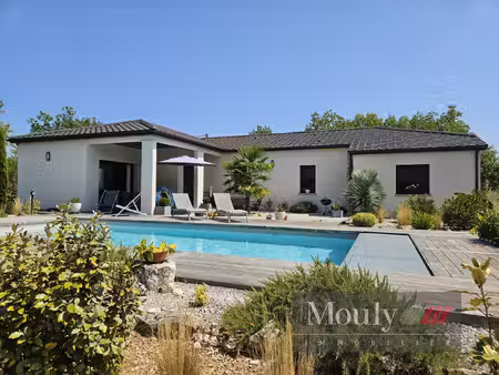 superbe villa de plain pied 15 minutes sud cahors