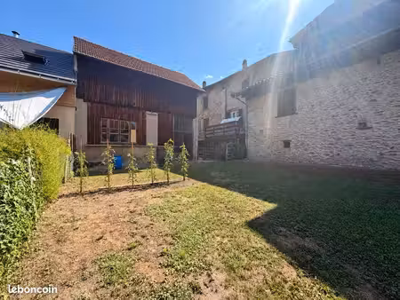 terrain 2 pièces 197 m²