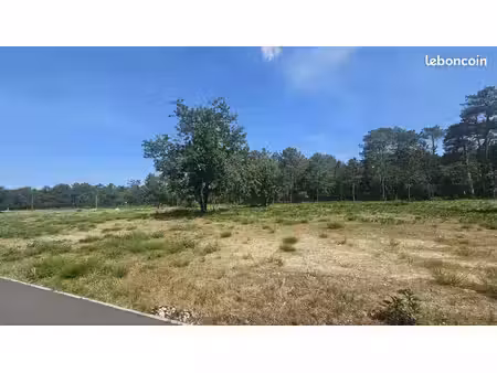 terrain à bâtir de 1144 m² à vendays-montalivet (33)
