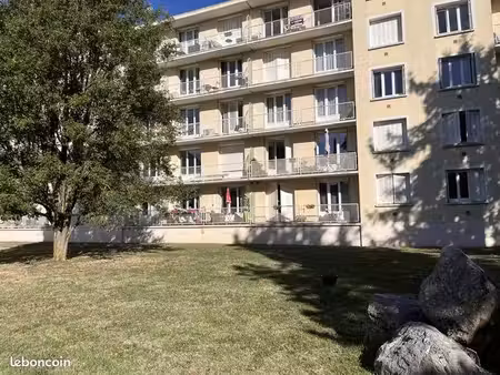 appartement 4 pièces 65 m²