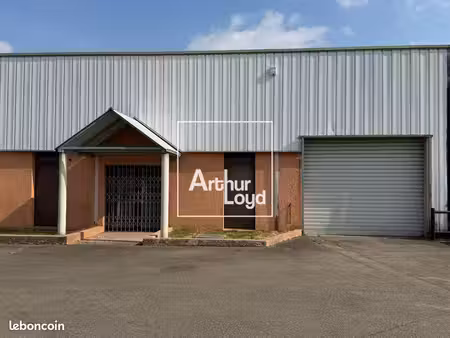 local d'activité 420 m²