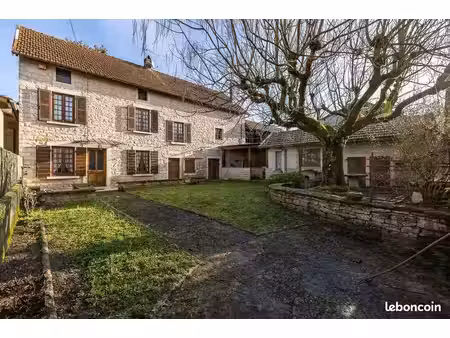 maison 4 pièces 88 m²