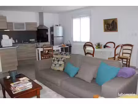t3 - 2 chambres - lumineux - rdc - terrasse fermée - garage - vineuil